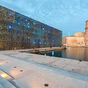 Magnifique Haut De Les Camoins Hébergement de vacances Marseille