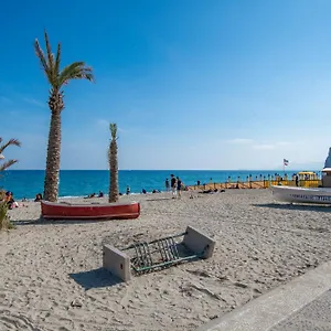 la-casa-di-milla-finale-ligure.hotelitalianriviera.com/
