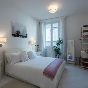https://apt-belle-donne-florence.it-tuscanyhotel.com