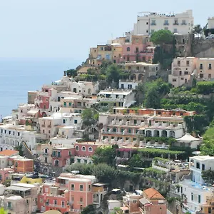 il-sogno-di-positano.hotels-amalfi.com/